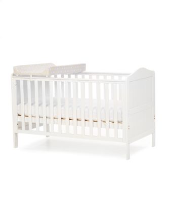 cot with changer