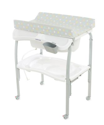 baby changing table with bath