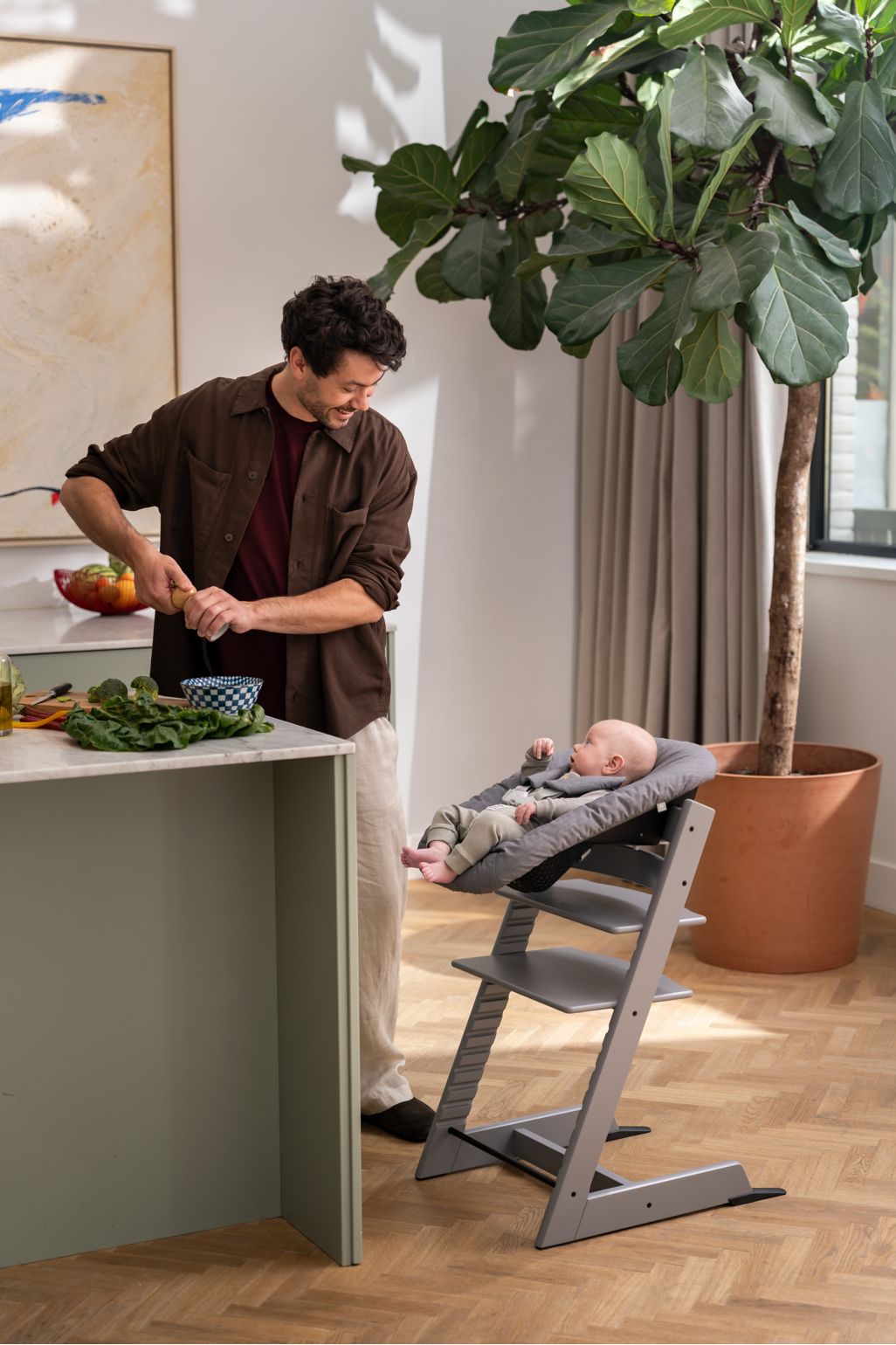 Stokke® Tripp Trapp® scaun înalt - storm grey / gri furtună