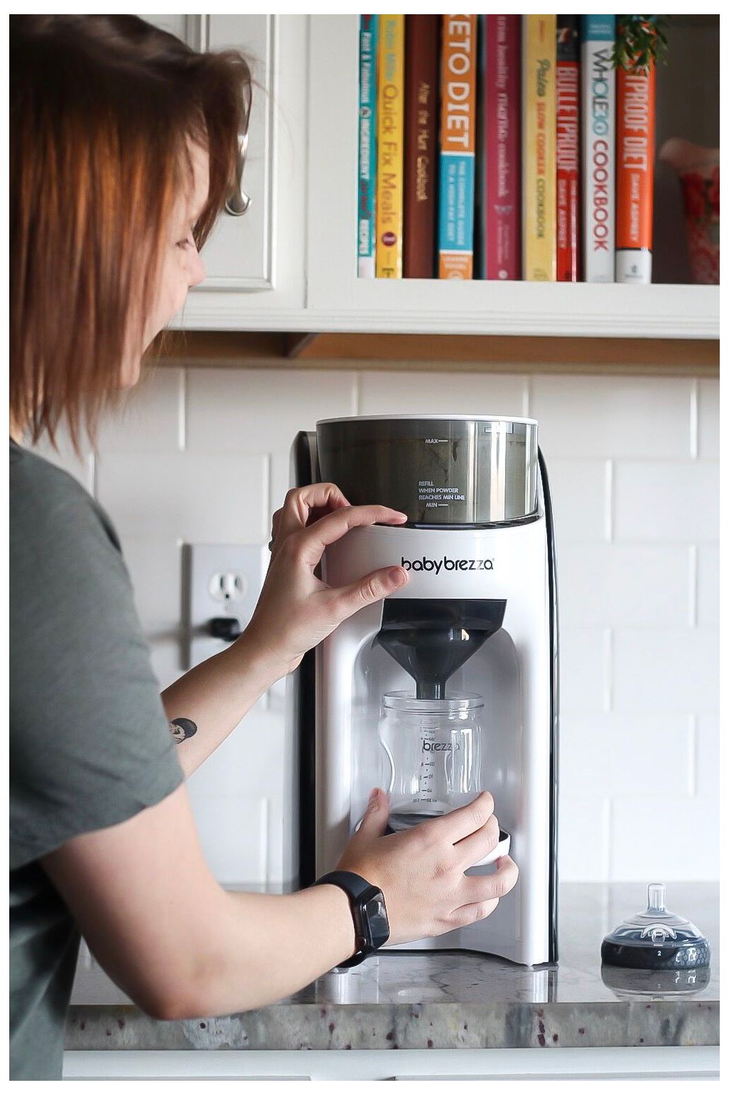 Dozator de formula - lapte praf  pentru bebeluși Baby Brezza® Formula Pro