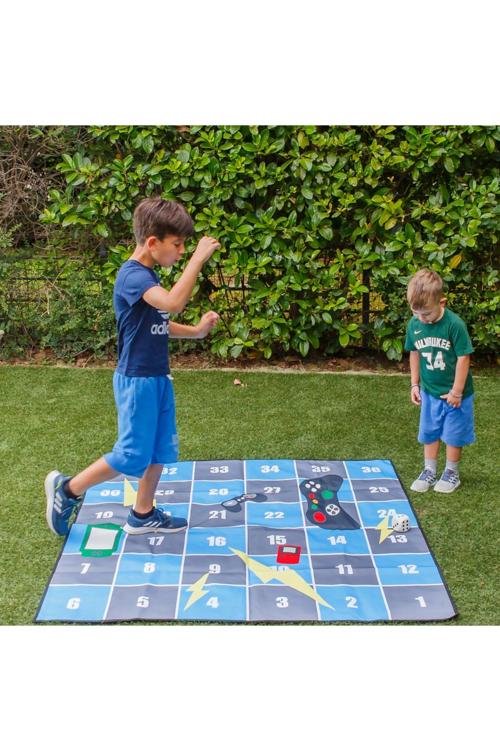 Toy Bin Games on Floor Game - sports