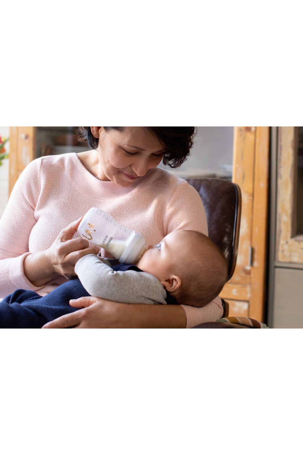 Avent Natural Response Baby Bottle PP 1+m 260ml - girafa