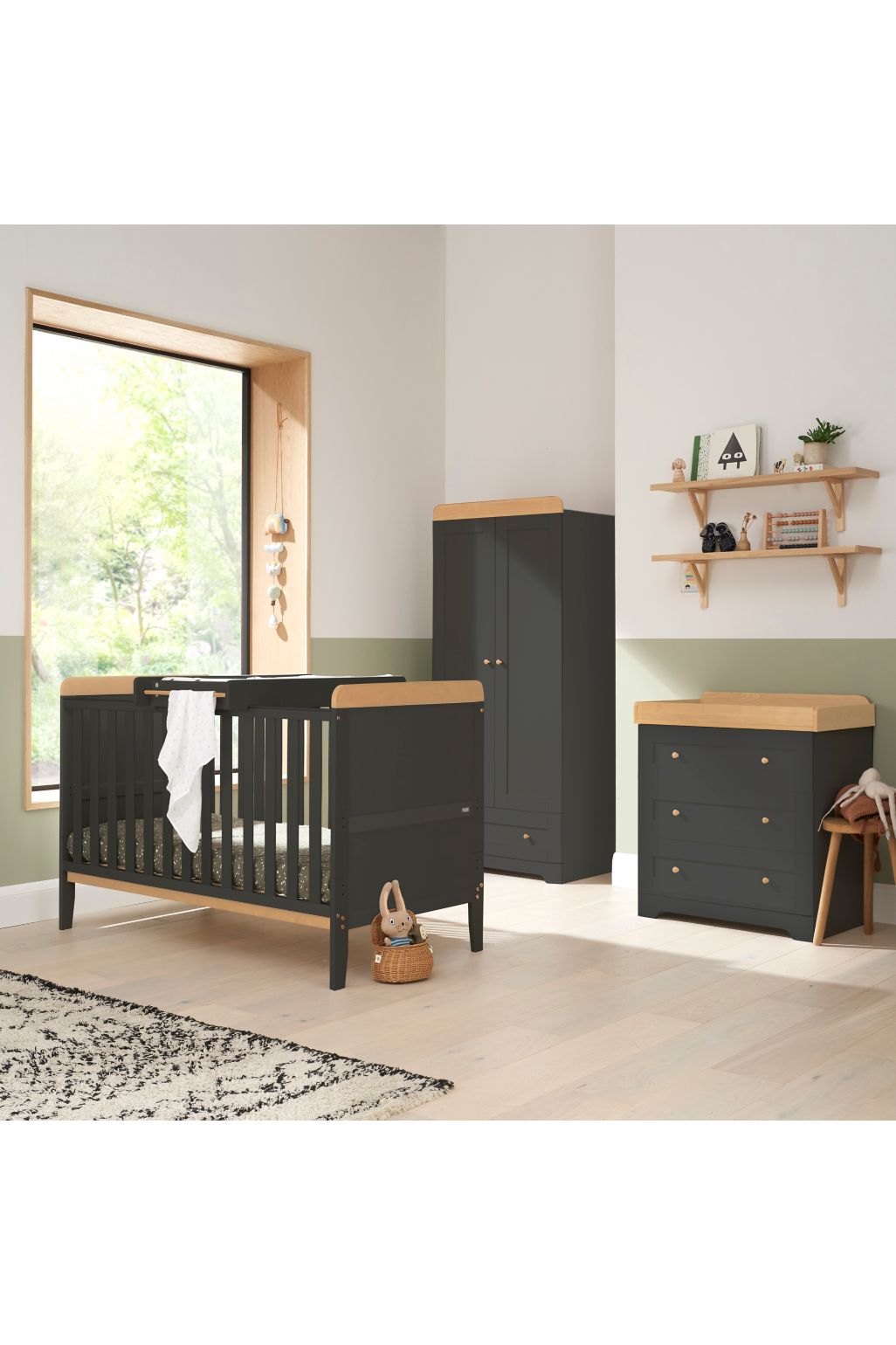 Tutti Bambini Rio 2-Piece Nursery Set – Cot Bed & Cot Top Changer In ...