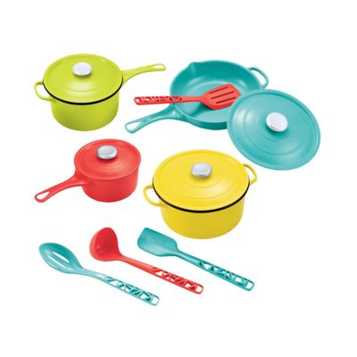 plastic toy pots and pans