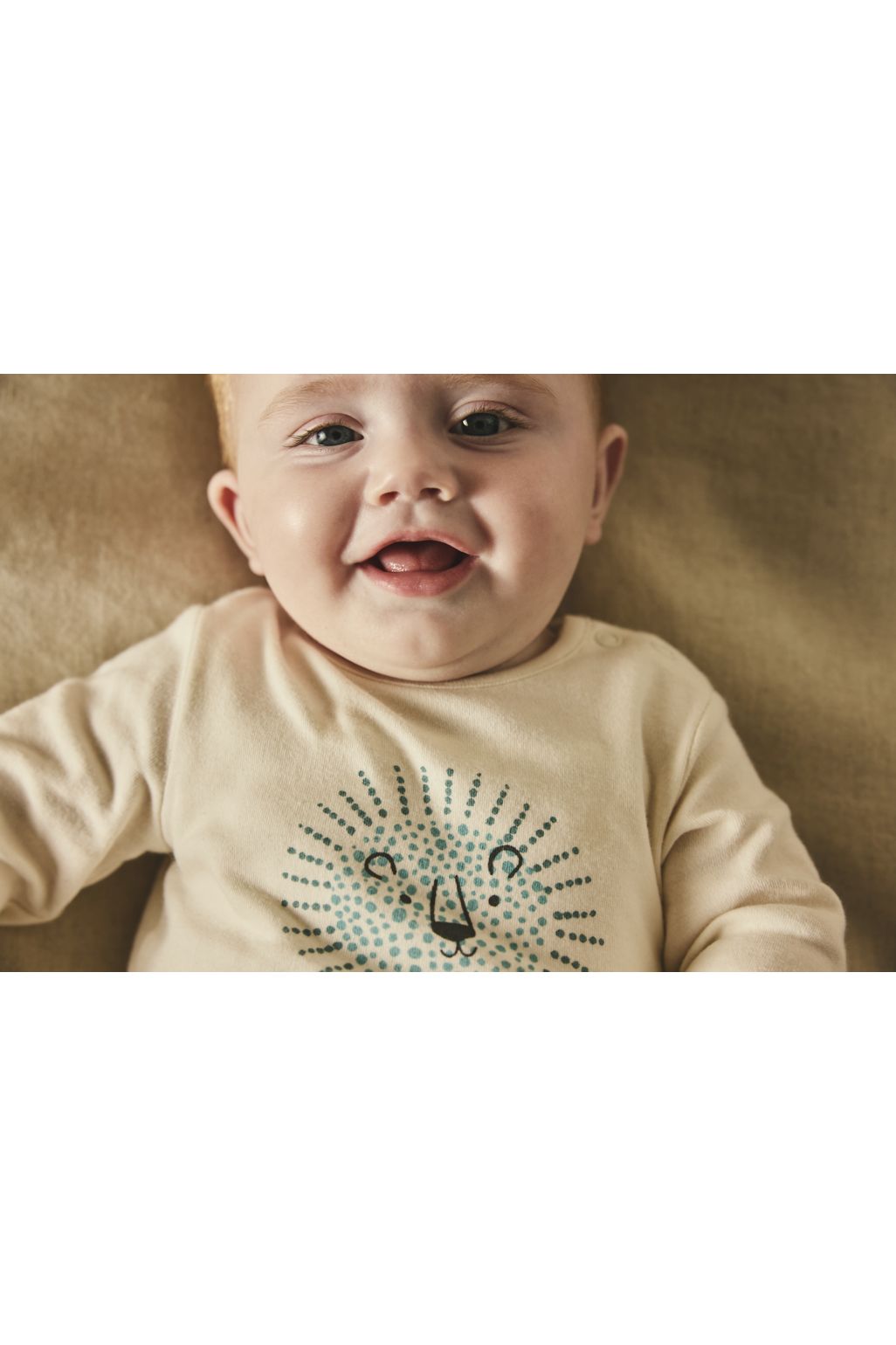 lion extendable bodysuit