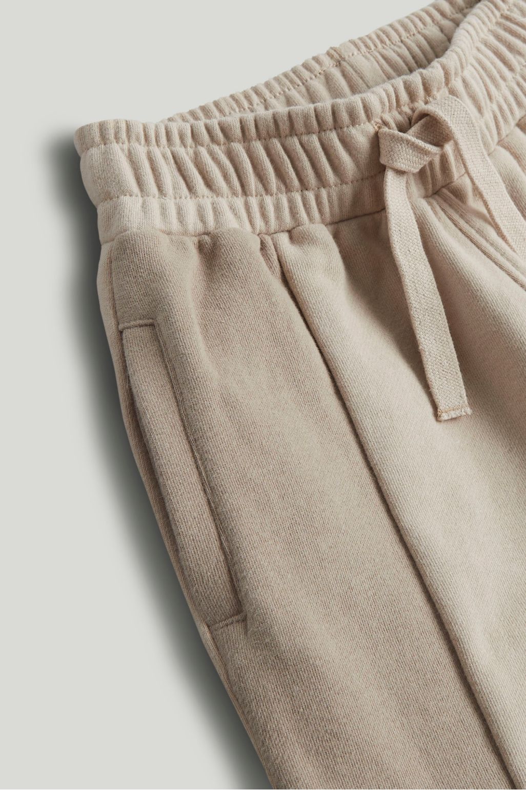 Pantaloni de trening cu panouri de culoare cafenie